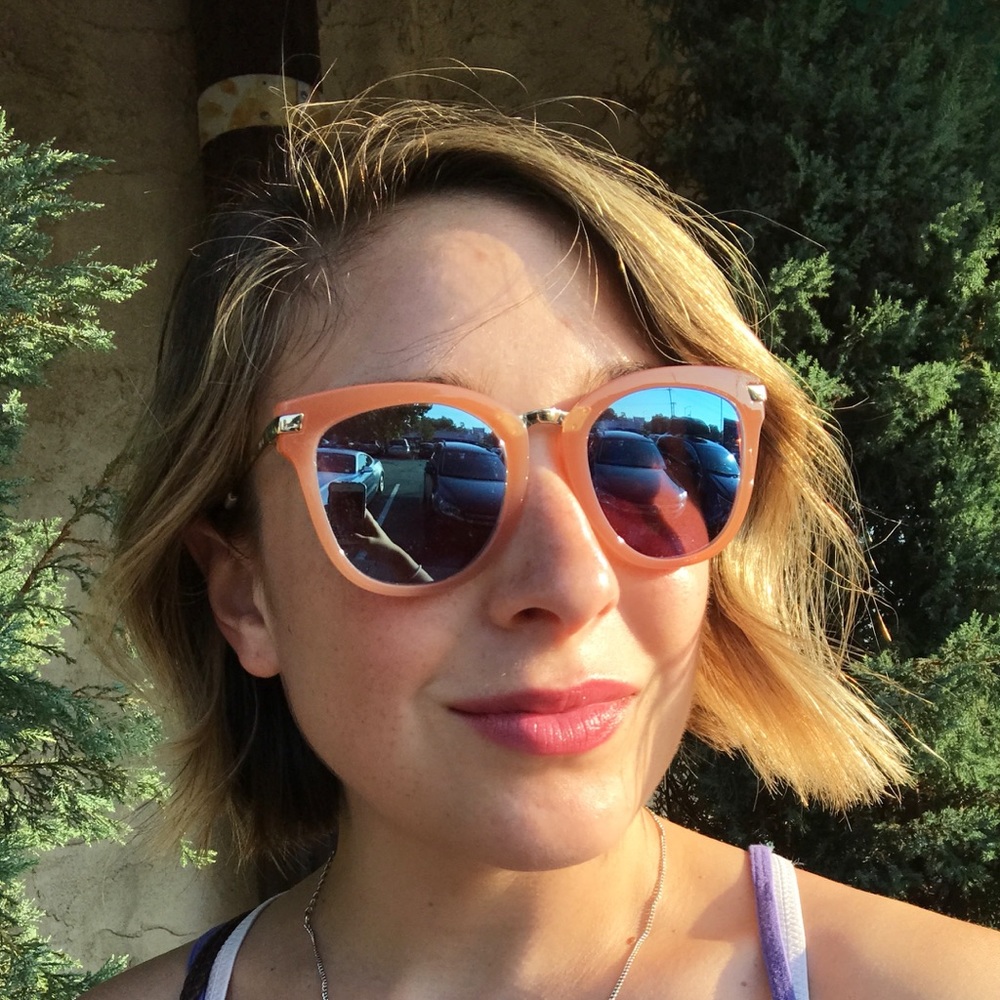 Meet your Posher, Amanda